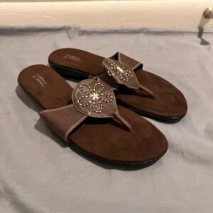 Valley Lane sandals